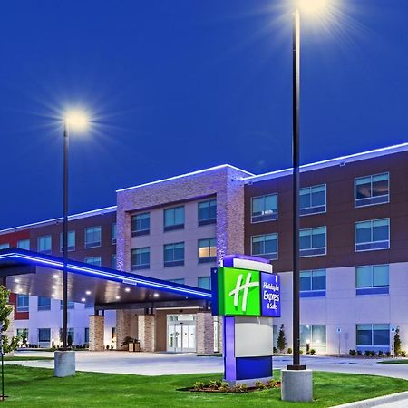 Holiday Inn Express & Suites - Parsons, An Ihg Hotel Eksteriør bilde